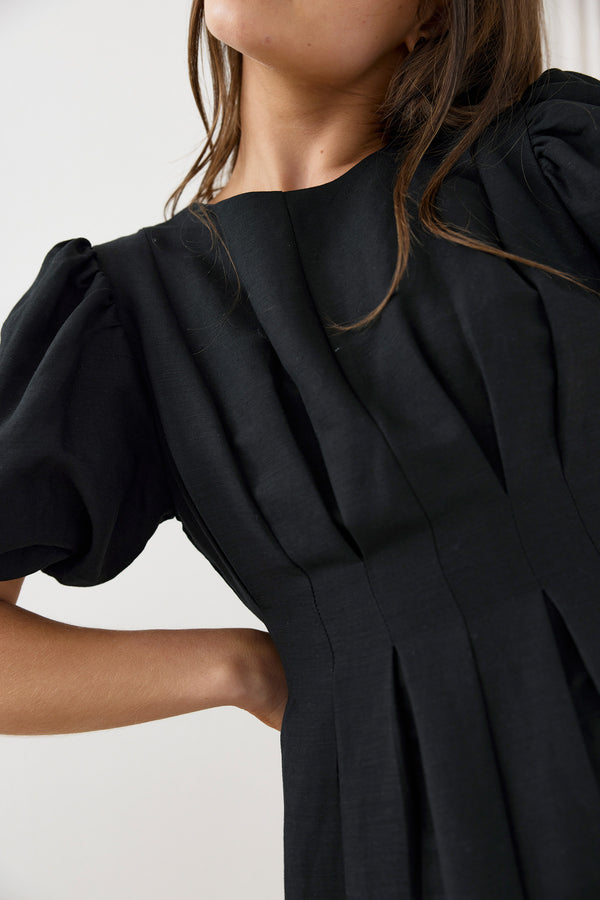 Black Air Linen Maxi Dress