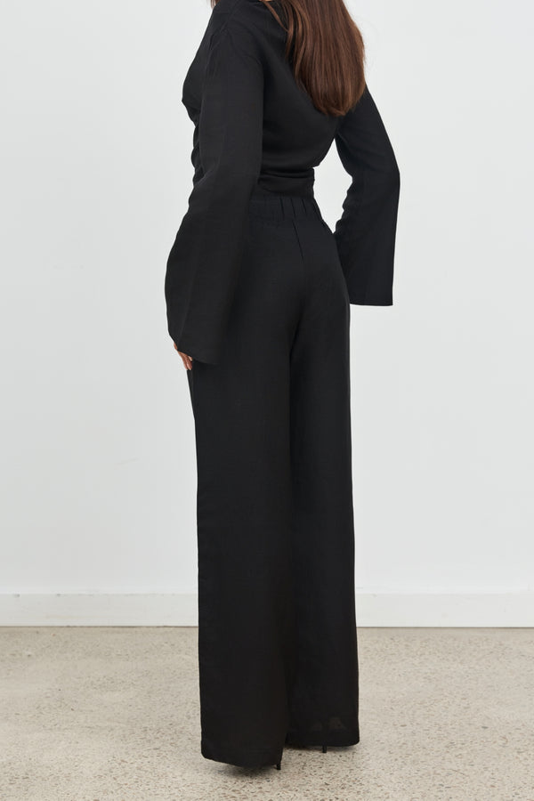 Black Celeste Linen Long Sleeve Top